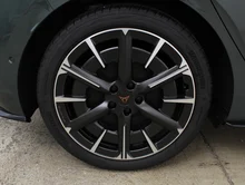 CUPRA Born PLUS 58/61 140kW/190PS in Dark Forest Metallic