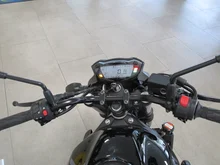 Suzuki-Motorrad Supersport Suzuki-Motorrad SV650AM2 in Schwarz