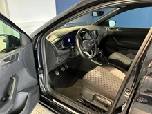 VW Taigo R-Line TSI in DEEP BLACK PERLEFFEKT