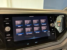 VW Taigo R-Line TSI in DEEP BLACK PERLEFFEKT