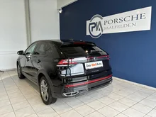 VW Taigo R-Line TSI in DEEP BLACK PERLEFFEKT