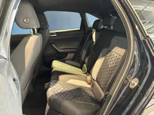 VW Taigo R-Line TSI in DEEP BLACK PERLEFFEKT