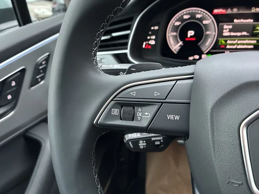 Bild eines Audi Q7 55 TFSI e quattro 290 kW