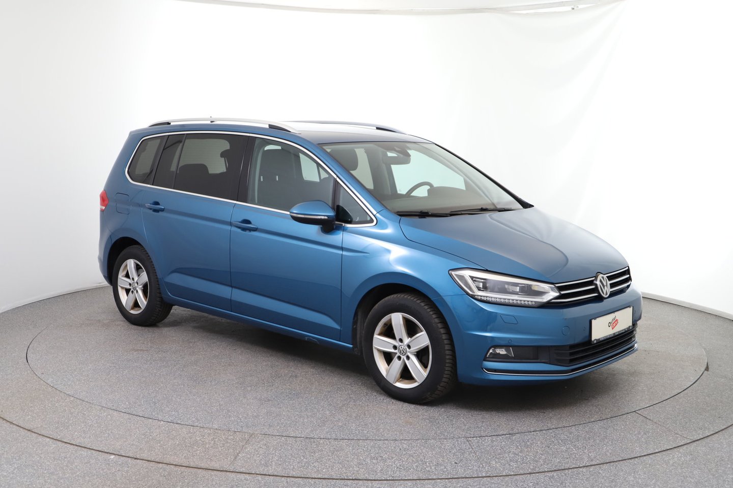 VW Touran Highline TDI SCR DSG 7-Sitzer | Bild 7 von 39
