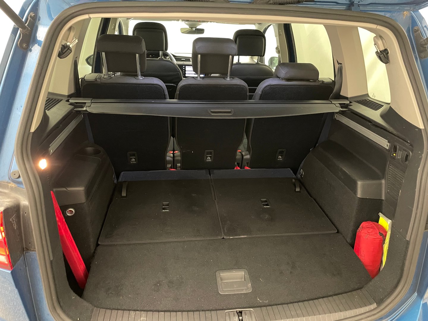 VW Touran Highline TDI SCR DSG 7-Sitzer | Bild 35 von 39