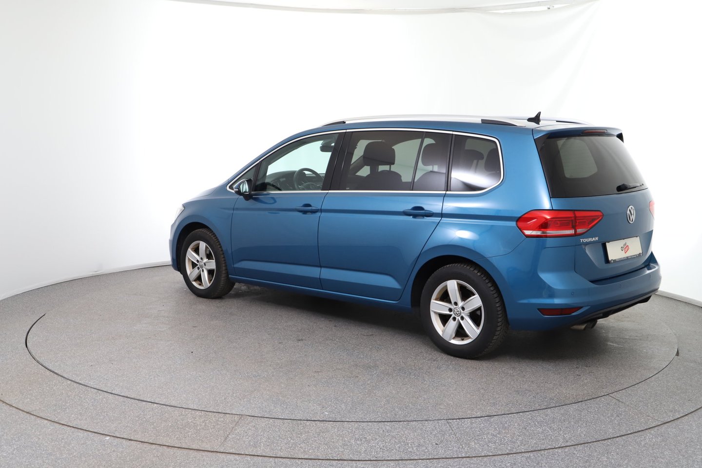 VW Touran Highline TDI SCR DSG 7-Sitzer | Bild 3 von 39