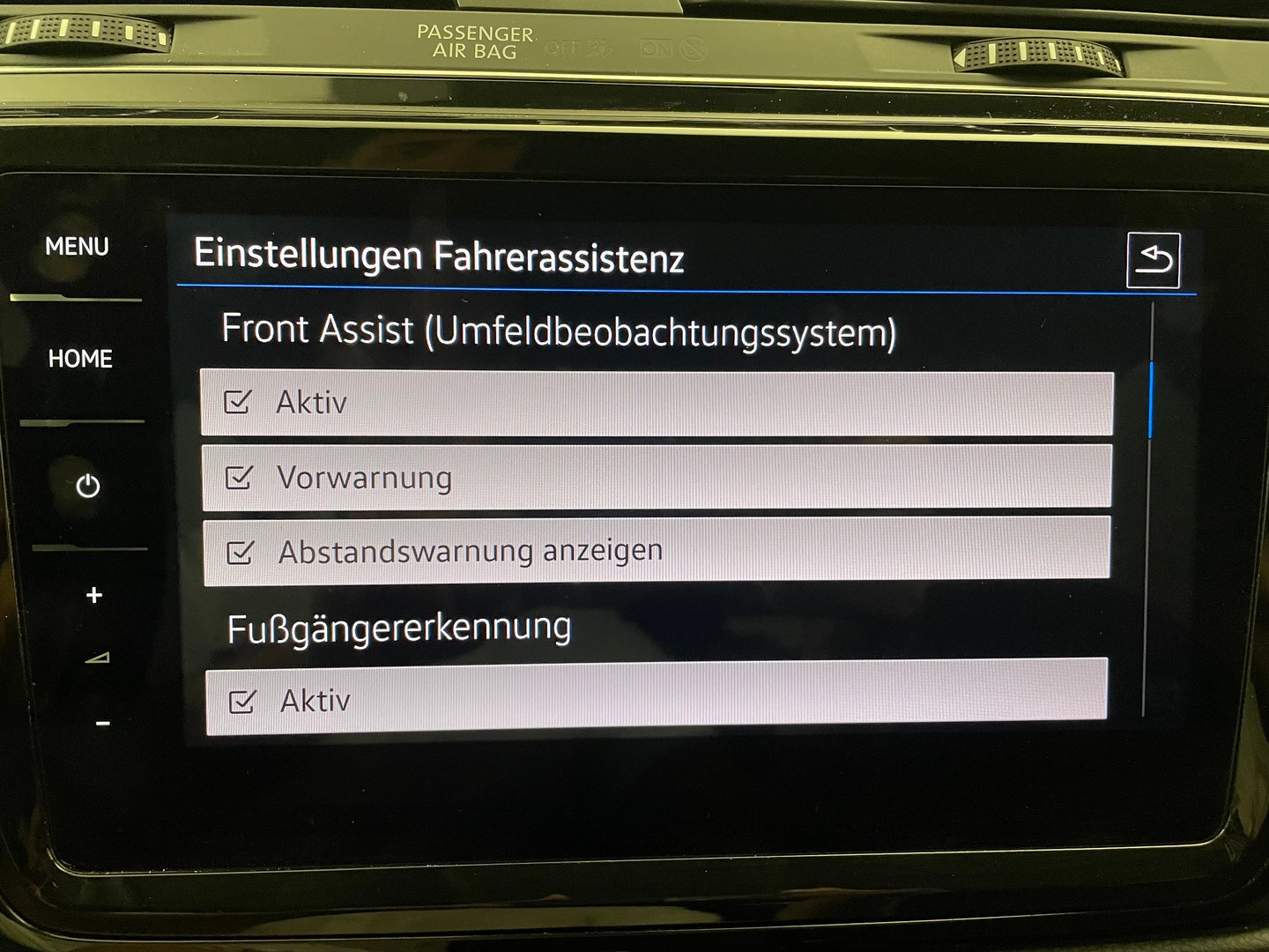 VW Touran Highline TDI SCR DSG 7-Sitzer | Bild 24 von 39