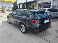 Škoda Octavia Combi 4x4 Style TDI DSG in Black-Magic Perleffekt
