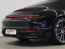 Porsche 911 Carrera S Cabriolet I (992) in tiefschwarzmetallic/schwarz