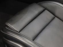 Porsche 911 Carrera S Cabriolet I (992) in tiefschwarzmetallic/schwarz