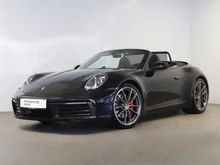 Porsche 911 Carrera S Cabriolet I (992) in tiefschwarzmetallic/schwarz