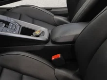 Porsche 911 Carrera S Cabriolet I (992) in tiefschwarzmetallic/schwarz