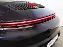 Porsche 911 Carrera S Cabriolet I (992) in tiefschwarzmetallic/schwarz