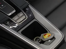 Porsche 911 Carrera S Cabriolet I (992) in tiefschwarzmetallic/schwarz