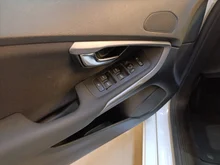 Volvo V40 T3 in weiss - normal