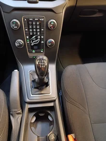 Volvo V40 T3 in weiss - normal