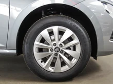 Škoda Kamiq Selection TSI in Smokey Diamond-Silber Metallic