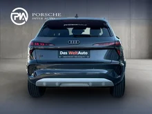 Audi Q3 TFSI 110 kW  intense in Tamboragrau Metallic