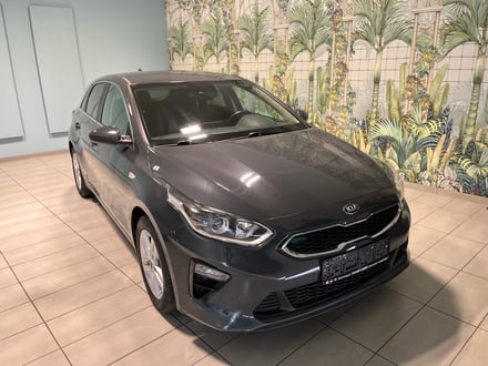 Kia ceed 1,6 CRDi ISG Silber