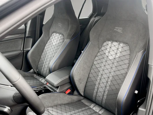 Bild eines VW Golf Sport TSI
