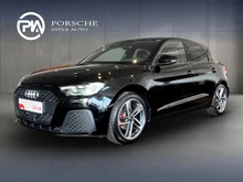 Audi A1 Sportback 25 TFSI intense in Mythosschwarz Metallic