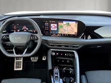 Audi Q5 SUV TDI quattro 150 kW in Arkonaweiss