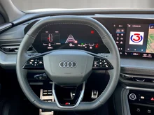 Audi Q5 SUV TDI quattro 150 kW in Arkonaweiss