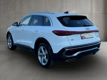 Audi Q5 SUV TDI quattro 150 kW in Arkonaweiss