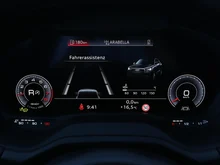 Audi Q2 35 TFSI advanced in 0E Mythosschwarz Metallic