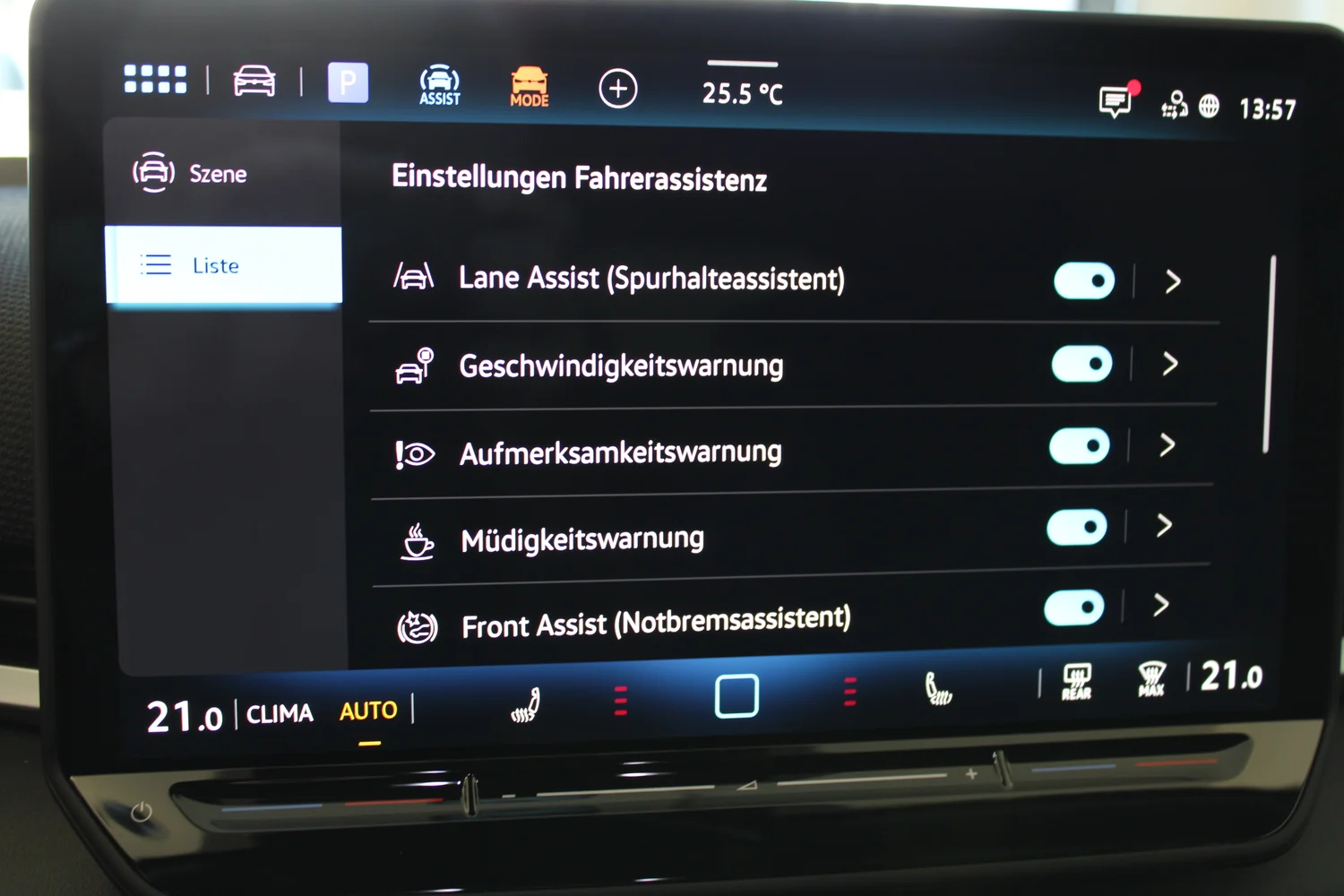Bild eines VW T-Roc Style eTSI DSG