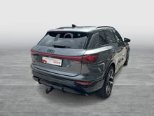 Audi Q6 e-tron quattro business in Daytonagrau Perleffekt