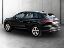 Audi Q4 e-tron 40 e-tron business in MYTHOSSCHWARZ METALLIC