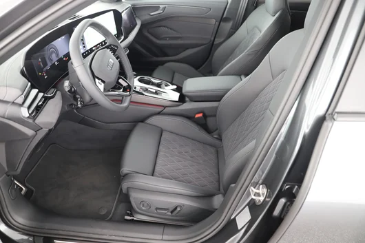 Bild eines Audi A6 Avant quattro TDI 220 kW