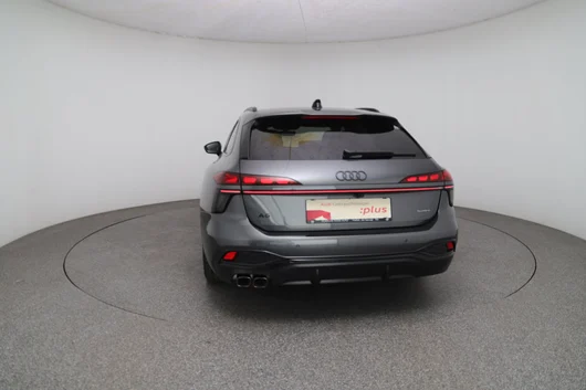 Bild eines Audi A6 Avant quattro TDI 220 kW