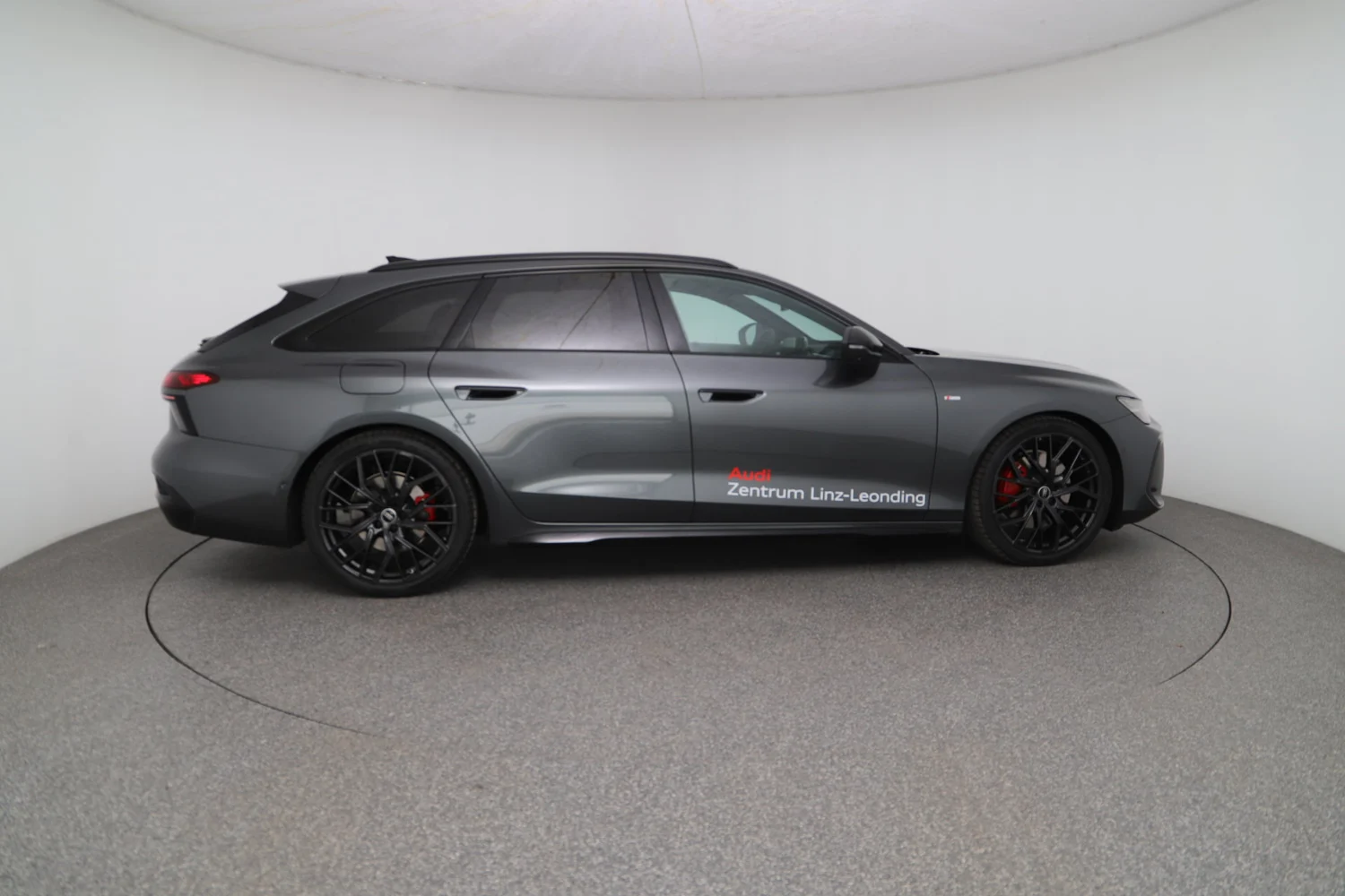 Bild eines Audi A6 Avant quattro TDI 220 kW