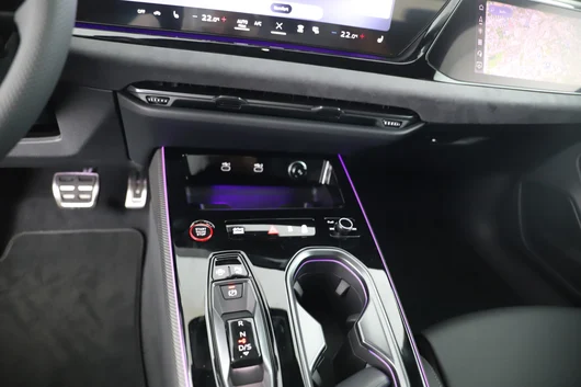 Bild eines Audi A6 Avant quattro TDI 220 kW