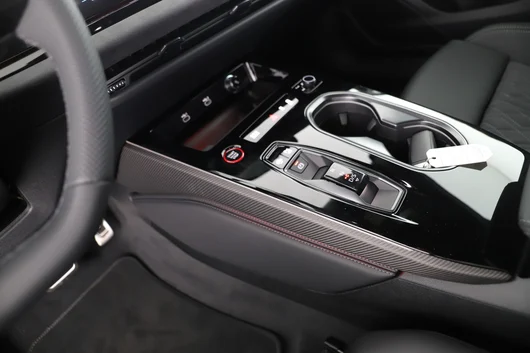 Bild eines Audi A6 Avant quattro TDI 220 kW