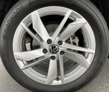 Thumbnail-Foto von Fahrzeug