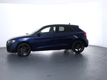 Thumbnail-Foto von Fahrzeug