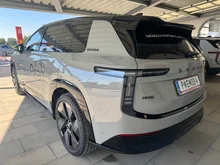 Škoda Peaq Sportline 90x in Stahl-Grau