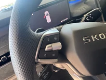 Škoda Peaq Sportline 90x in Stahl-Grau