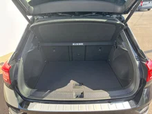 VW T-Roc Design TSI in Deep Black Perlef.