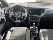 VW T-Roc Design TSI in Deep Black Perlef.