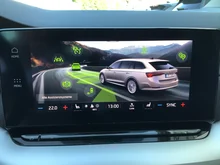 Škoda Octavia Combi Style TDI DSG in 9P Candy-Weiss