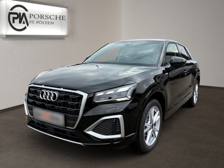 Audi Q2 30 TFSI admired