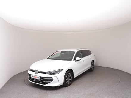 VW Passat Variant Business eTSI DSG