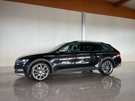 Škoda SUPERB Combi 4x4 SCOUT TDI DSG