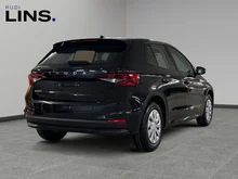 Škoda Fabia Essence in Black-Magic Perleffekt