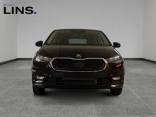 Škoda Fabia Essence in Black-Magic Perleffekt