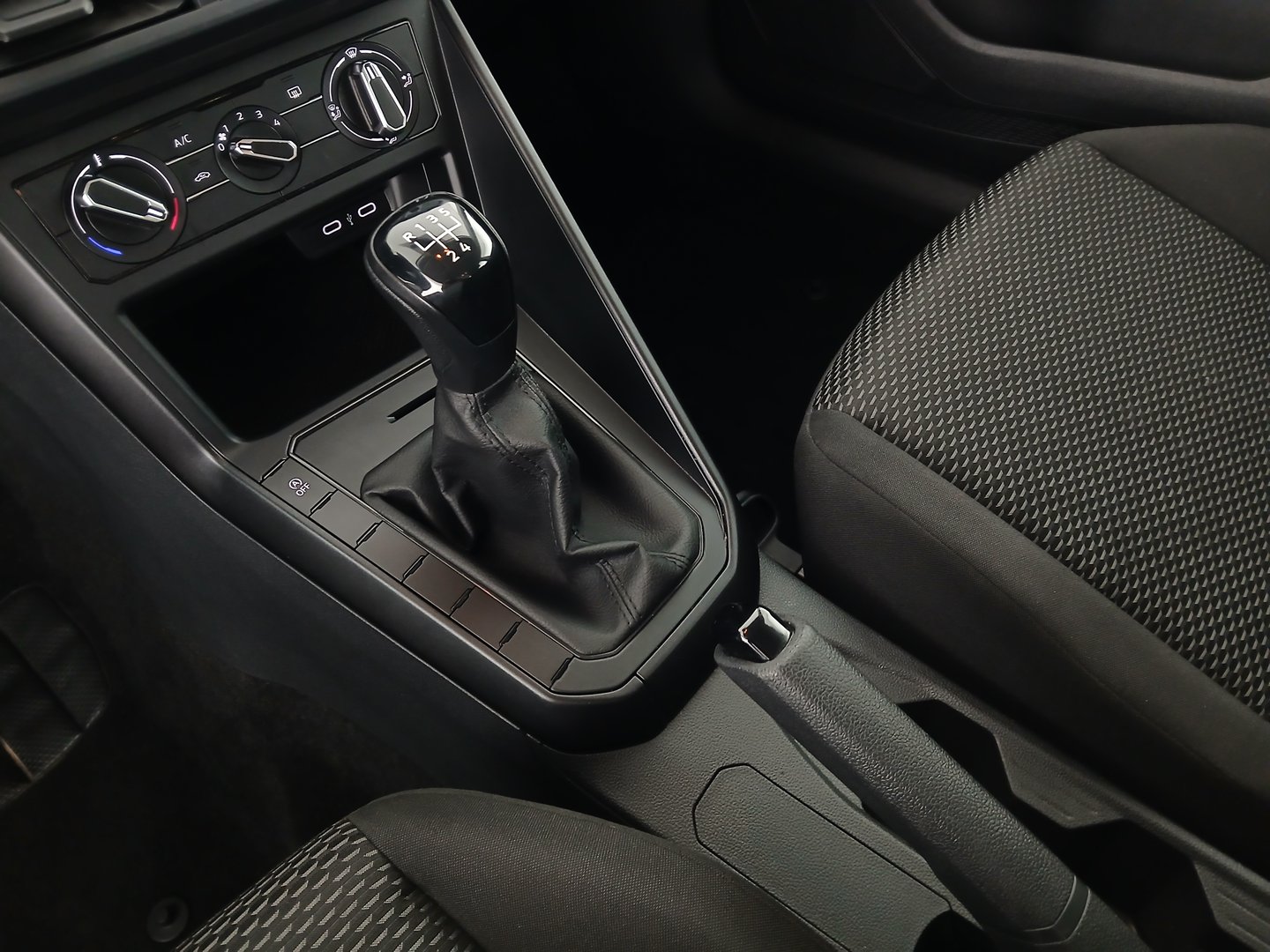 VW Polo | Bild 24 von 28